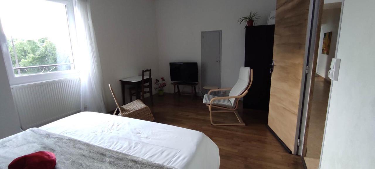 Ferienwohnung Autrefois La Cure Bonnefontaine Exterior foto